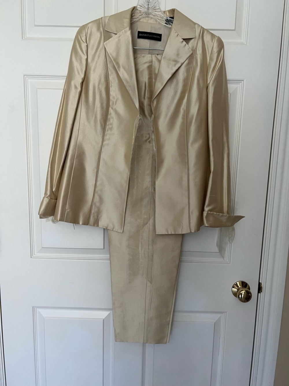 Dana Buchman Silk Cream Blazer and pants Set
